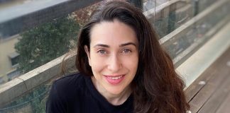 Karisma's simple joy lies in her jeans