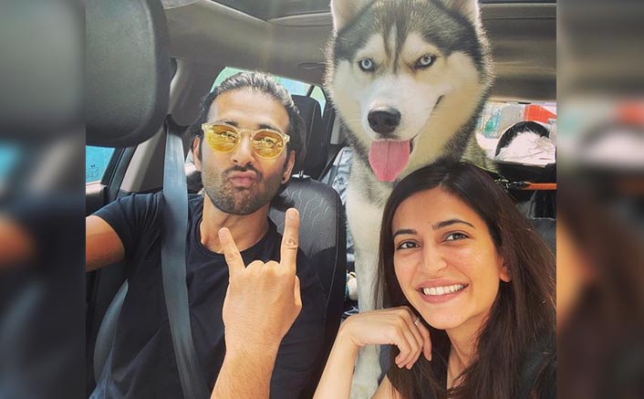 Kriti Kharbanda, Pulkit Samrat Share Their 'Long Drive' Selfie Ft. Drogo