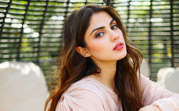 No Fan & Bed For Rhea Chakraborty At Byculla Jail? Read To Know More
