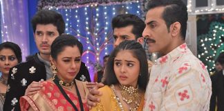 Anupamaa wins appreciation for saving Pakhi from the stalker, Vanraj thanks her