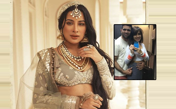 Bigg Boss 14’s Sara Gurpal SLAMS Ex-Husband’s Claims: “He Wanted 2 Mins Of Fame”