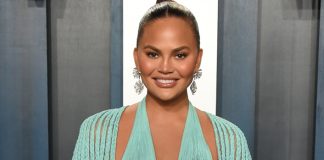 Chrissy Teigen Penns Down An Emotional Essay Detailing Her Pregnancy Loss