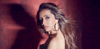Shraddha Kapoor Is A New Age 'Naagin' & We're Sure, You Wouldn't Mind Getting Bitten By Her