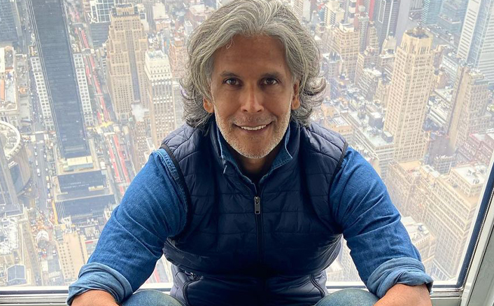 Milind Soman Running N*de On A Goan Beach Sets The Internet On Fire Making Everyone Drool!