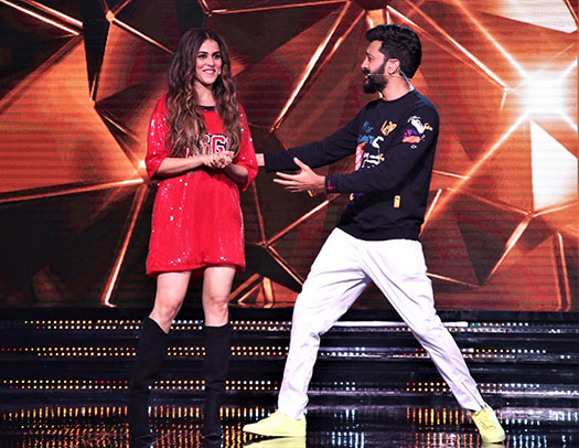 Riteish Deshmukh & Genelia Deshmukh's Reunion Project Details REVEALED! 