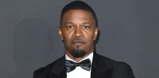 Jamie Foxx was once told to 'stick to the jokes', not try singing