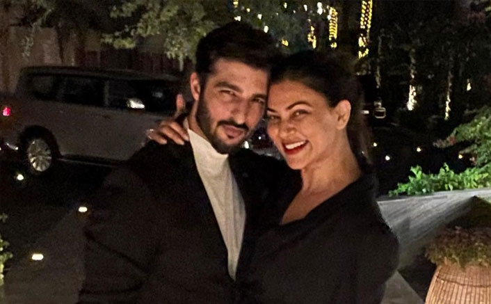 Sushmita Sen - Rohman Shawl