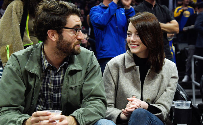 La La Land Star Emma Stone Ties The Knot With Fiancé Dave McCary Amid  Lockdown? That's What Netizens Think