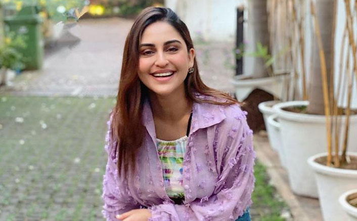 TV star Krystle D'souza is just 'phooling' around!