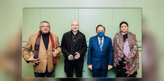Anupam Kher: Health Minister Harsh Vardhan is people's person