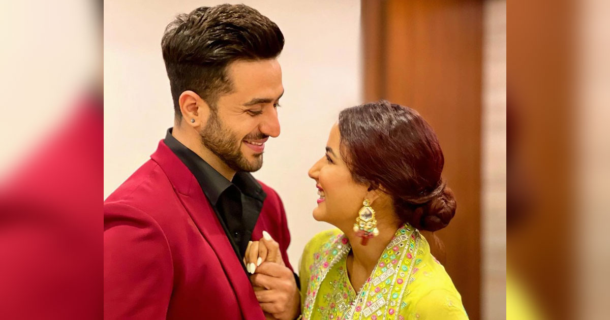 Jasmin Bhasin Wishes Aly Goni On His Birthday & Calls Him ‘My Hero’