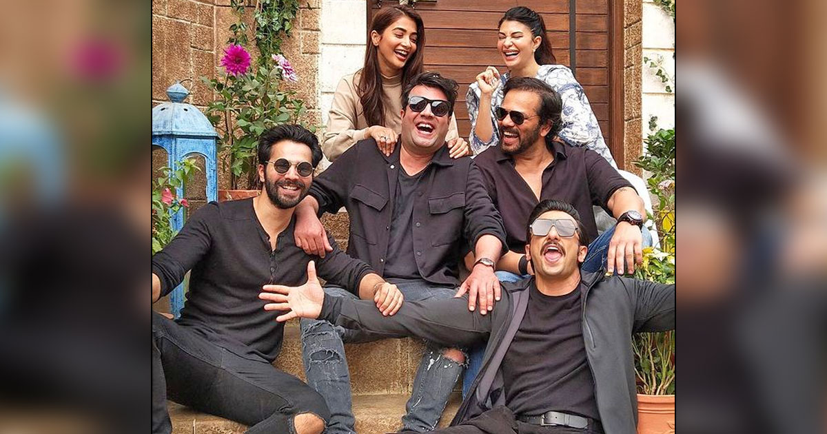 Varun Sharma had a surprise visit from Varun Dhawan on 'Cirkus' set