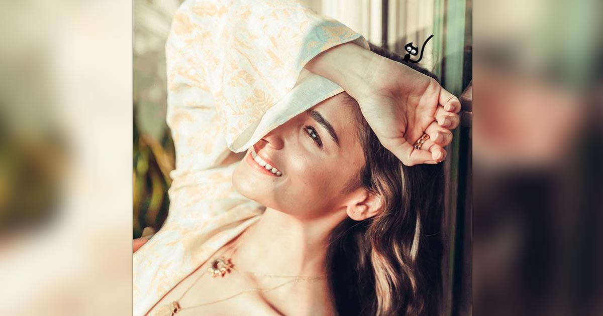 Alia Bhatt looks stunning in 'sunshine' pic
