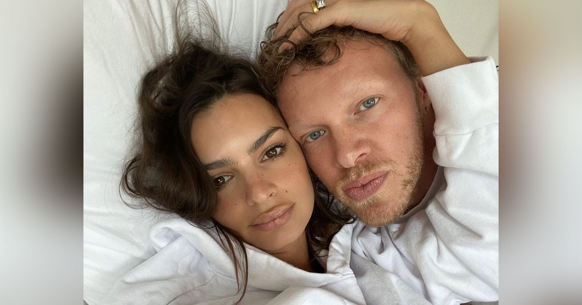 EMILY RATAJKOWSKI GIVES BIRTH