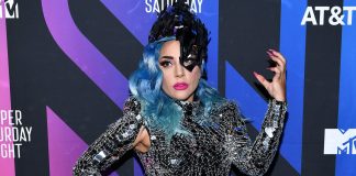 Lady Gaga puts apartment up for rent