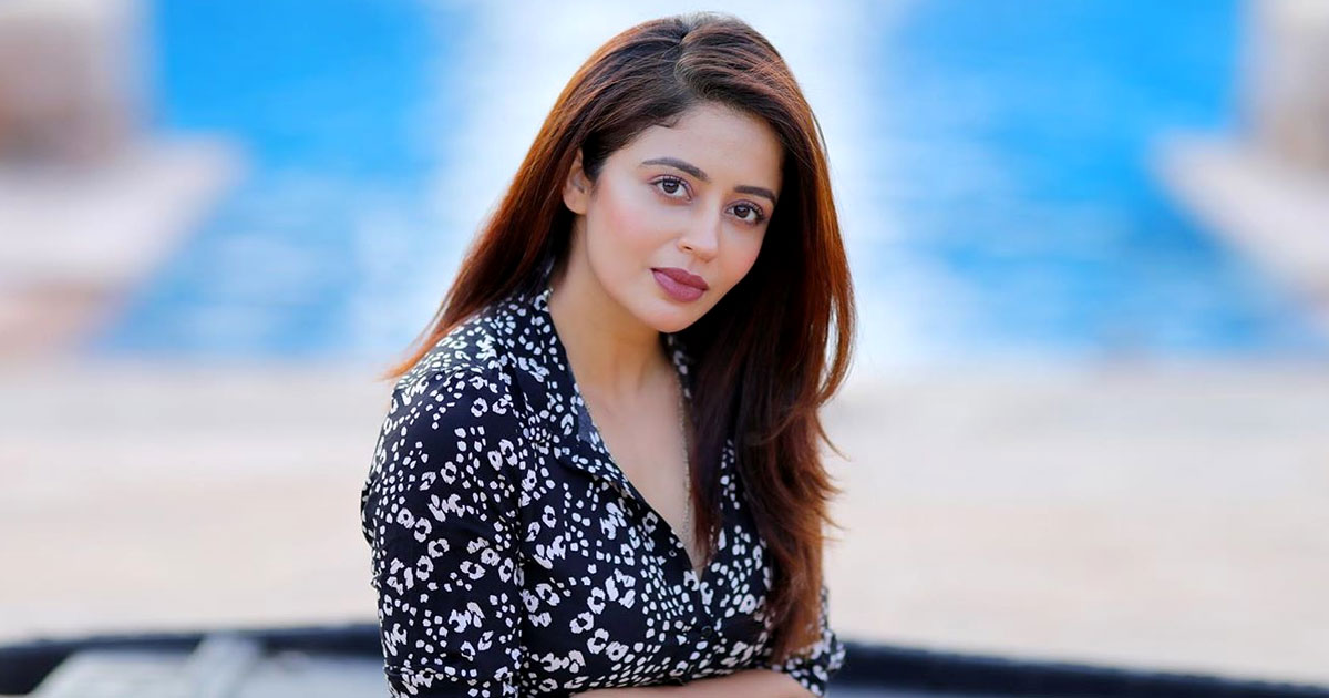 Nehha Pendse Opens Up About Doing Bold Scenes