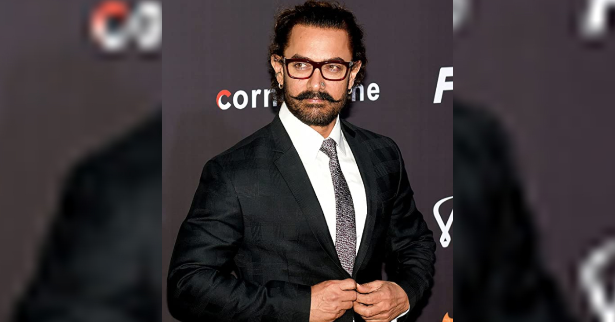  When Aamir Khan Spoke About Why He Spits On His Co-Actresses' Hands: "Maine Jis Heroine Ke Haath Par Thukha Hai Woh…” Read On