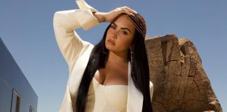 Demi Lovato Apologizes On Yogurt Shop Controversy