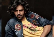 Kartik Aaryan Feels Lazy & Asks “Uth Jaoon Ya Ho Raha Hai Lockdown?” Kartik Aaryan wonders if lockdown is on in cheeky post