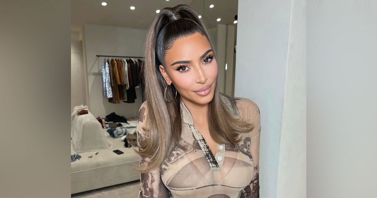 Kim Kardashian: 'Life's a beach'