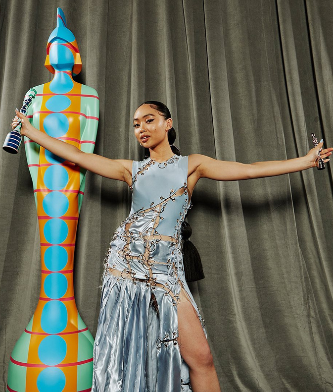 Brit Awards 2021 Fashion: Taylor Swift, Dua Lipa, Harry Styles & Others – Here Are Some Of The Best & Worst Dressed Celebs Of The Night
