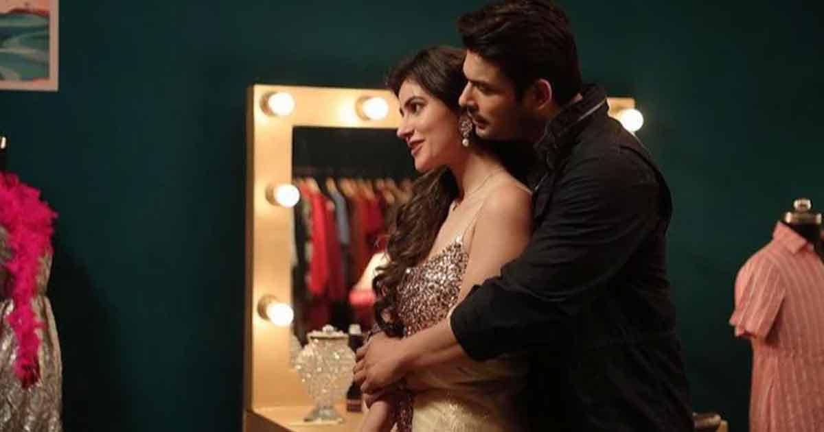 Broken But Beautiful 3: Sonia Rathee On Her Bold & Intimate Sequences With Sidharth Shukla, Says "Didn't Feel Like 'Oh My God, I'm Doing A Kissing Scene'" - Check Out