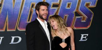 Liam Hemsworth Reportedly Behaved Rudely With Miley Cyrus After She Acted To Lick Him In Front Of The Media