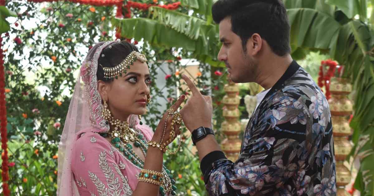 Anupamaa Daily Update: Kavya Tries To Slap Samar, Anu Threatens Her To Cancel The Wedding