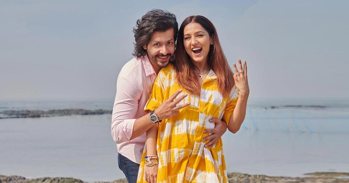 Neeti Mohan & Nihaar Pandya Blessed With A Baby Boy, Read On
