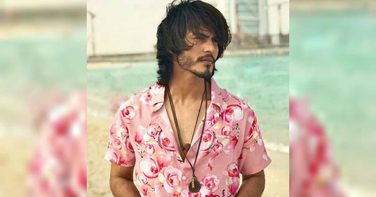 Ravi Bhatia: "Guitar-Playing Is Beneficial To Your Overall Well-Being & Mental Health" Read On