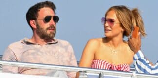 Jennifer Lopez & Ben Affleck Share A Passionate Kiss Packed With PDA While At A Steamy Dinner