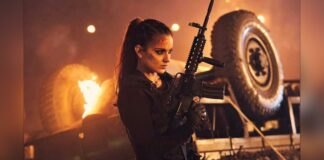 Kangana gives glimpse of her vicious 'Dhaakad' character