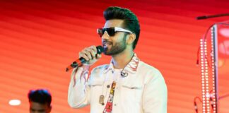 Rahul Vaidya posts pic of first stage show in pandemic