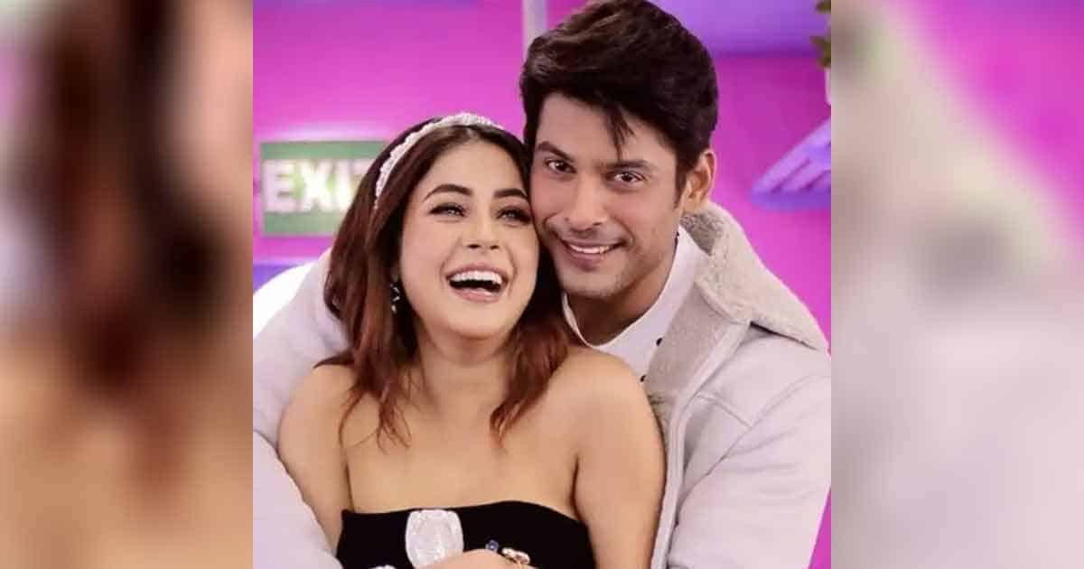 Sidharth Shukla Looks Completly Smitten By Shehnaaz Gill As She Dances To Ghagra With Madhuri Dixit On Dance Deewane 3