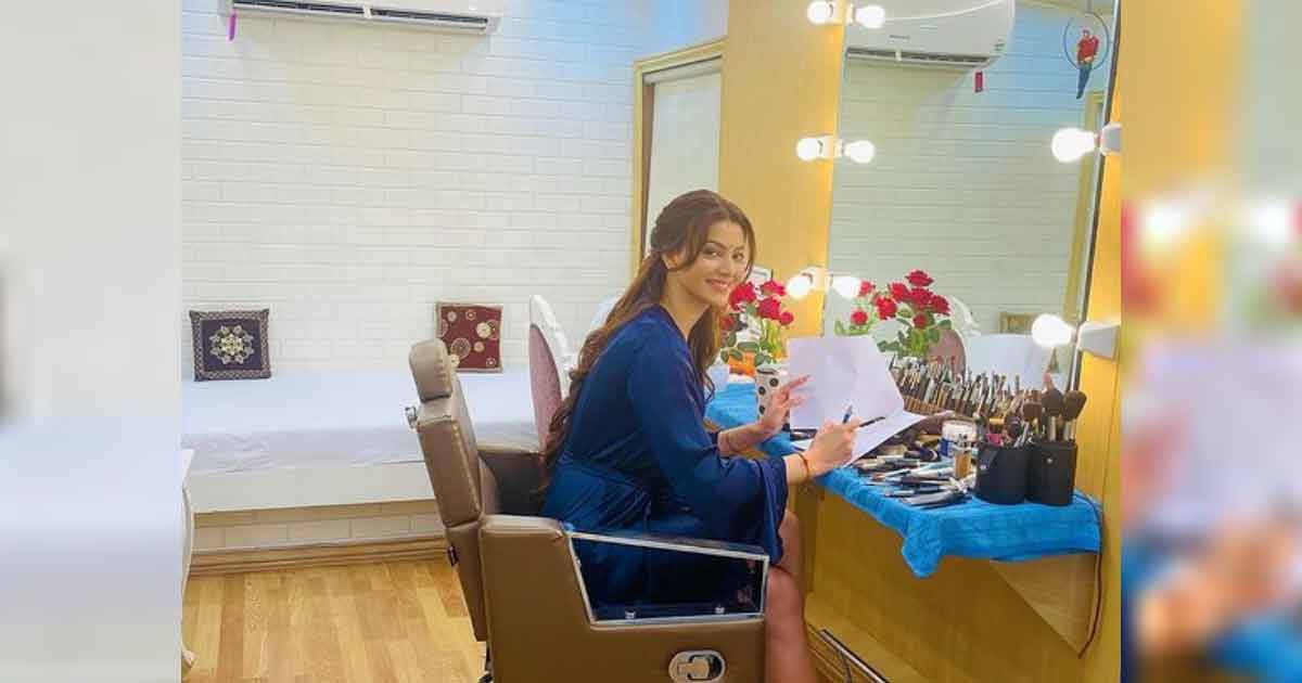 Urvashi Rautela's 2 Crore Worth Vanity Van Is A Dream House On Wheels!