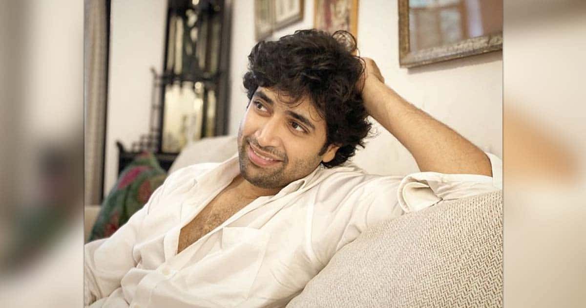 Adivi Sesh back home from hospital after recovering from dengue