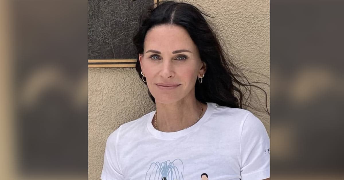 Courteney Cox Proves That She Is Monica Geller In Real Life Too With Her Latest Video