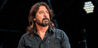 Foo Fighters' Dave Grohl on 'Storyteller' book tour