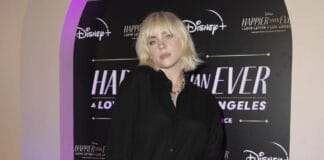 "HAPPIER THAN EVER: A LOVE LETTER TO LOS ANGELES" - WORLD PREMIERE PHOTOS OF BILLIE EILISH AND "OXYTOCIN" SCENE LIFT NOW AVAILABLE | DISNEY+ HOTSTAR