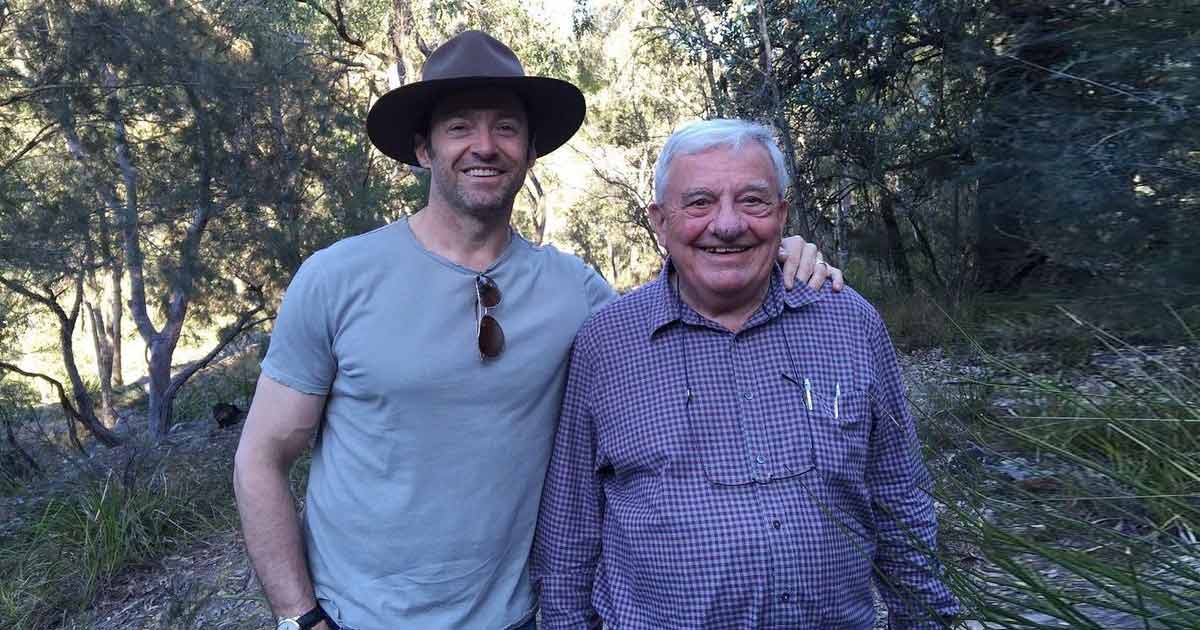 Hugh Jackman’s Father Dies At 84