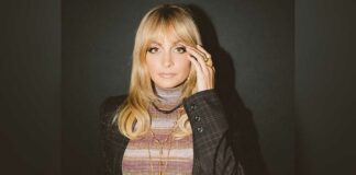 Nicole Richie's hair catches fire during B'day celebrations