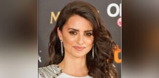 Penelope Cruz tackles stress with meditation