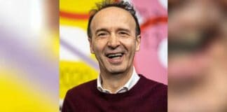 Roberto Benigni steals the show as Venice Film Festival begins