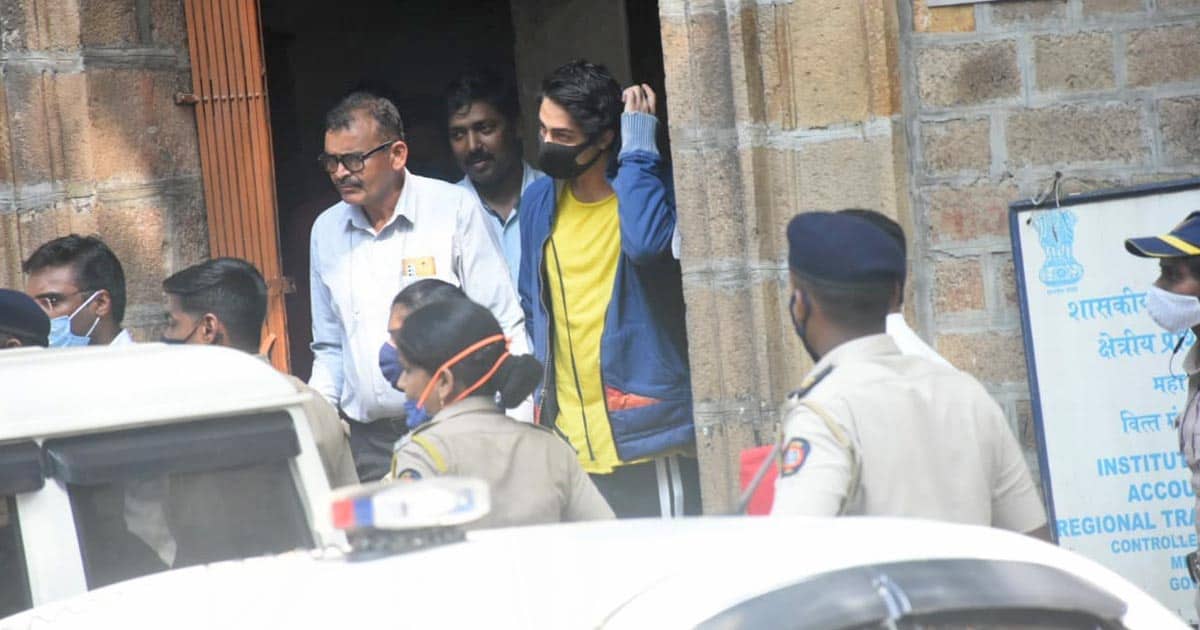 Aryan Khan's Jail Schedule Revealed! To Get Up At 6 AM Having Jail Food, No Home-Cooked Meals To Be Served - Deets Inside