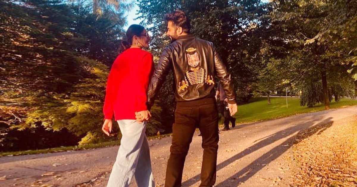 Rakul Preet Singh & Jackky Bhagnani Make Their Relationship Official!