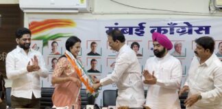TV actress Kamya Panjabi joins Congress in Mumbai