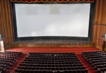 Movie Lovers, First Drive-In Theatre In Uttar Pradesh Is Here, Deets Inside! UP to get its first drive-in theatre on Diwali