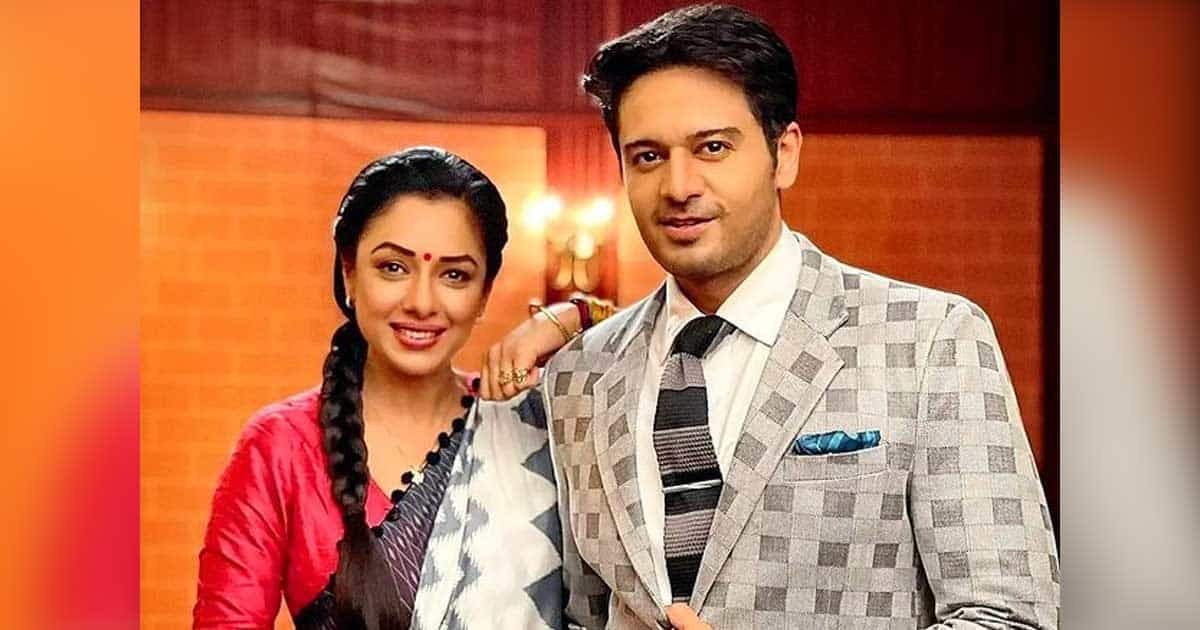 Anupamaa: Gaurav Khanna Cracks Up Viewers With One Hilarious Yet Cute BTS  With Rupali Ganguly, "Ye Pakda Jaega Ek Din"