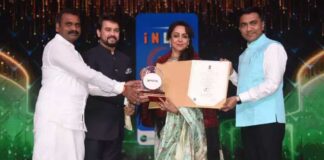 IFFI honours Hema Malini with Indian Film Personality of the Year Award