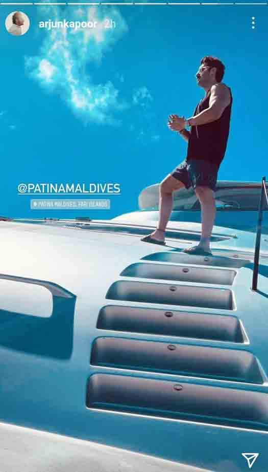 Are Arjun Kapoor & Malaika Arora Vacationing Together In Maldives? Pics Show The Beachy Shores Sans The Other